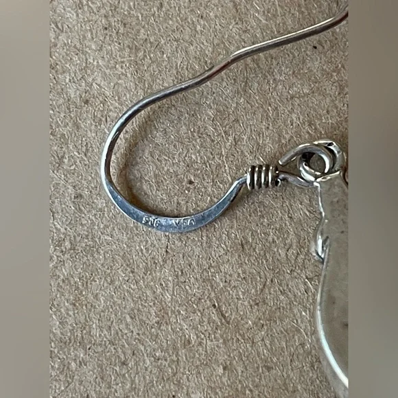 Vintage Charolite & Sterling silver earring by artist Running Bear - Picture 4 of 5